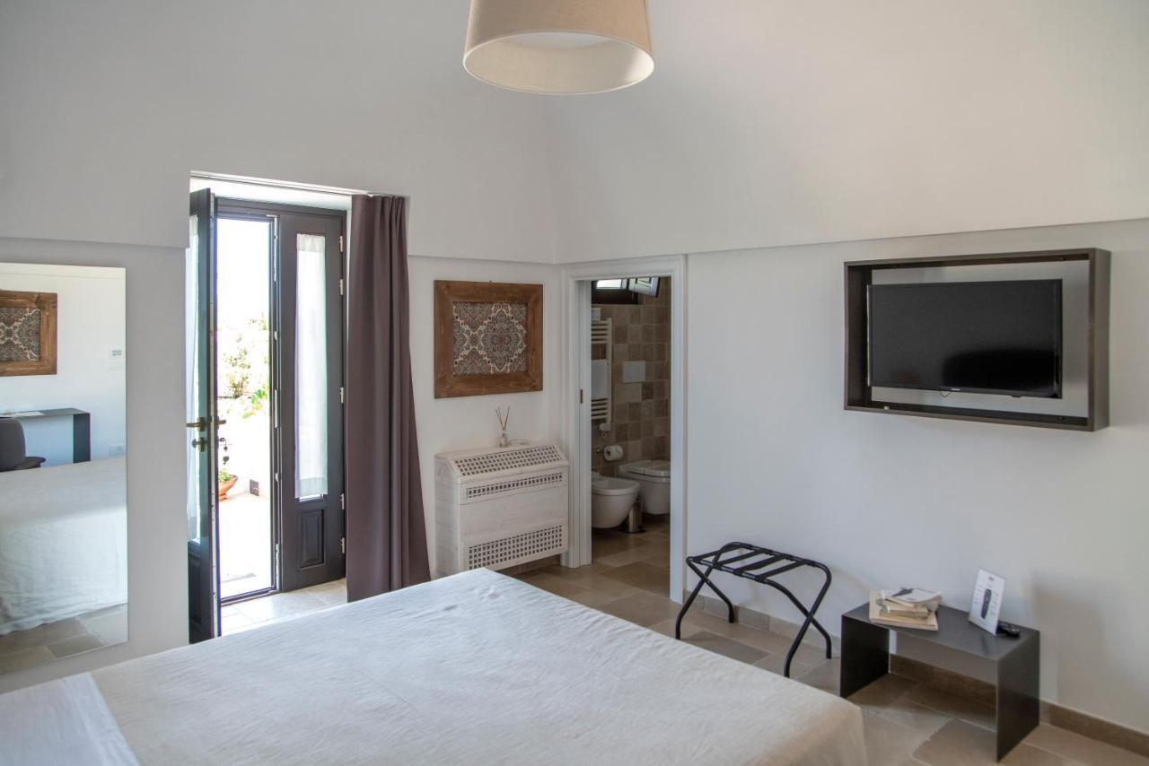 לוקורוטונדו Ottolire Resort מראה חיצוני תמונה