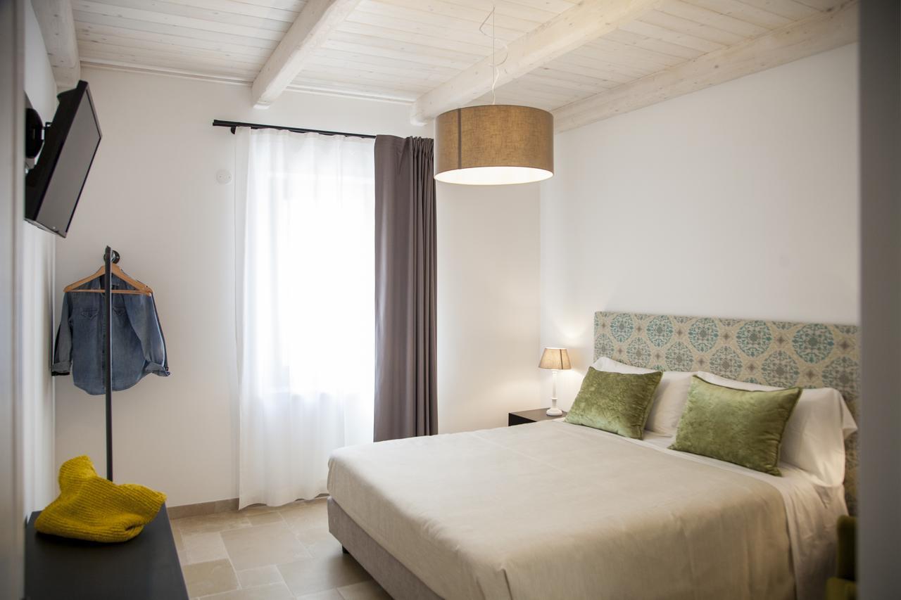 לוקורוטונדו Ottolire Resort מראה חיצוני תמונה